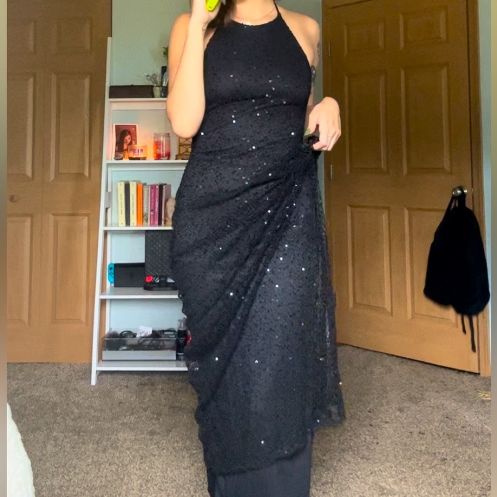 All black de laru prom/formal dress